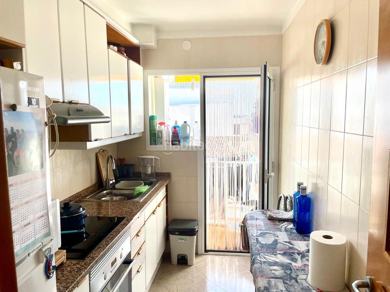 Foto 8d6903d4-54b1-46d4-a5be-b2e0483b5f8e. Pis amb calefacció aparcament a Peramàs Mataró