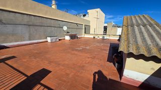Rent Penthouse in Albalat dels Sorells. Amplio piso con fantástica terraza