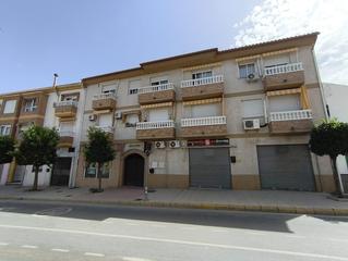 Local Comercial a Avenida VIRGEN NIEVES (HI)
