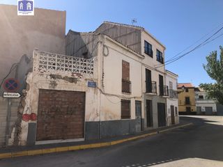 Casa  España. Casa con local para reformar