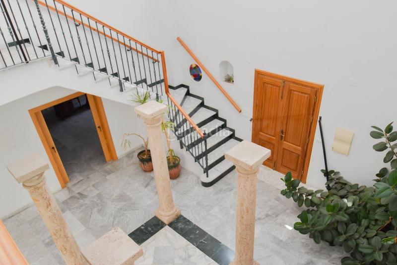 Foto 42a6d036-1113-443c-8de3-da26e35a95ca. Chalet  en parcela de 742 m2 con piscina en Santa Fe