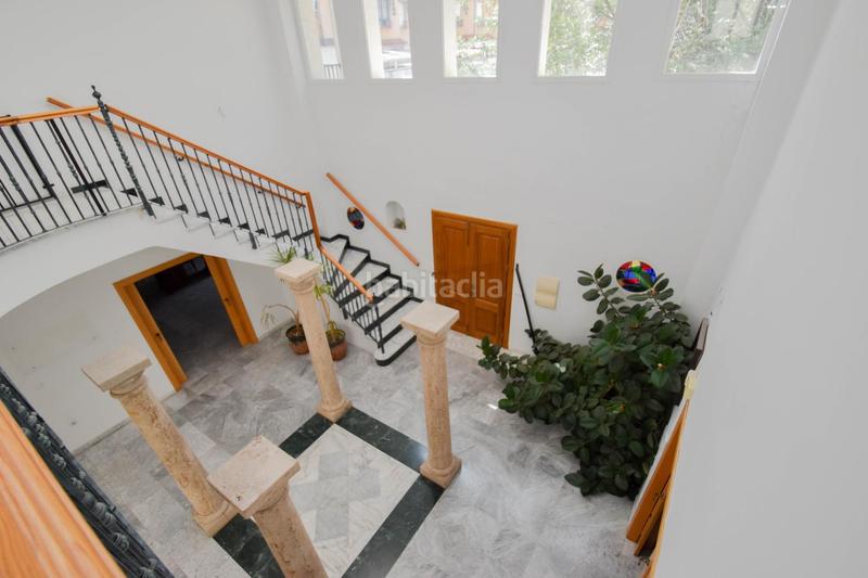 Foto 4f9ec4bb-d35b-40f5-9fa4-9e1a2b980066. Chalet  en parcela de 742 m2 con piscina en Santa Fe