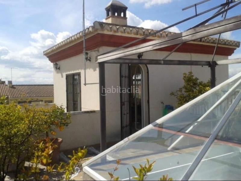 Foto b286b0b1-2ebd-49c5-92d9-480f72c9d4b6. Chalet  en parcela de 742 m2 con piscina en Santa Fe
