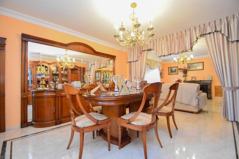 Foto fef17a23-78d7-497f-9614-e71d0a697faf. Xalet amb calefacció piscina a Fuente Vaqueros