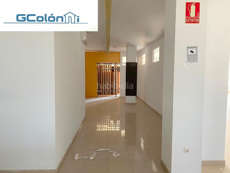 Foto df8df715-04e5-4bf8-ad77-8367bd27a2f8. Local comercial a Zújar