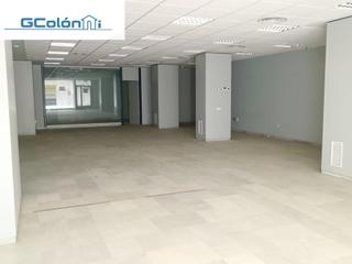 Local Comercial  San agustin. Centrico local comercial de 223 m2