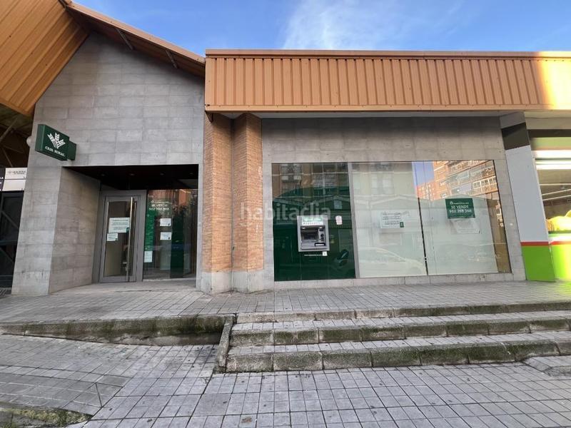 Foto 69ed2116-581e-429c-a8d6-1a7643fbb78d. Lloguer local comercial a Campo Verde Granada