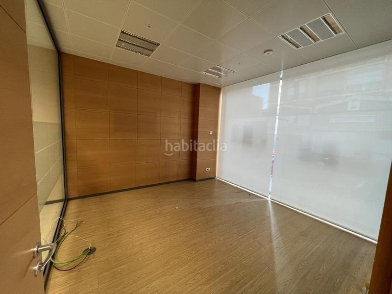 Foto e1eeb73e-adee-44ca-bf87-bdd009b36b29. Lloguer local comercial a Campo Verde Granada