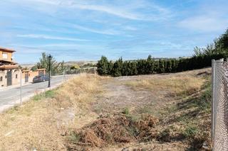 Terrain résidentiel  Ue-38 (rs.la quinta). Parcela de uso industrial