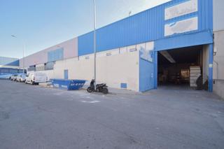 Bâtiment à usage industriel  Montefrio (juncarril). Probablemente una de las mejores naves en juncaril, por ubicació