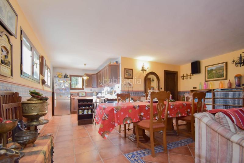 Foto 18d44569-95c6-42e8-8cfc-bc15f40acfad. Chalet excepcional chalet independiente con piscina privada en Maracena