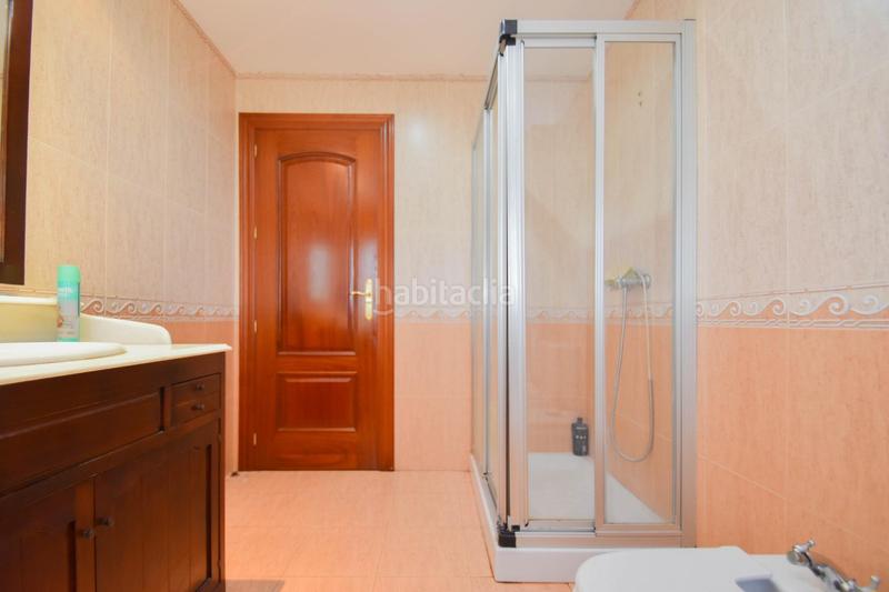 Foto 2dadb03c-78e6-4f60-b086-a102c804a438. Chalet excepcional chalet independiente con piscina privada en Maracena