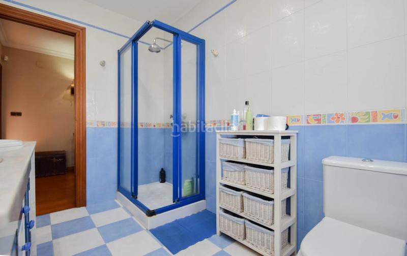 Foto 41619550-4d94-4b30-9c23-41dbfa036c79. Chalet excepcional chalet independiente con piscina privada en Maracena