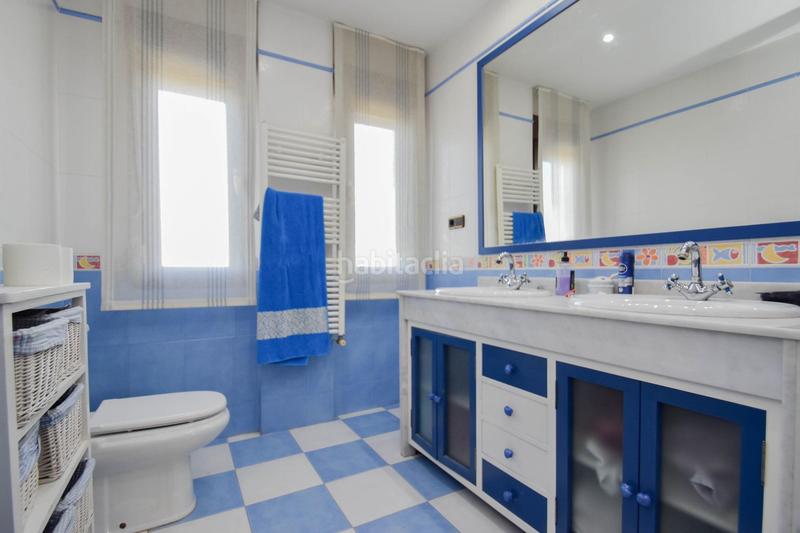 Foto 4fe4f07f-1e6c-45b1-975a-34c7d84d45cf. Chalet excepcional chalet independiente con piscina privada en Maracena
