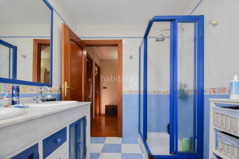Foto 5bd4814f-b658-4a80-ab00-1c80a07eff1f. Chalet excepcional chalet independiente con piscina privada en Maracena