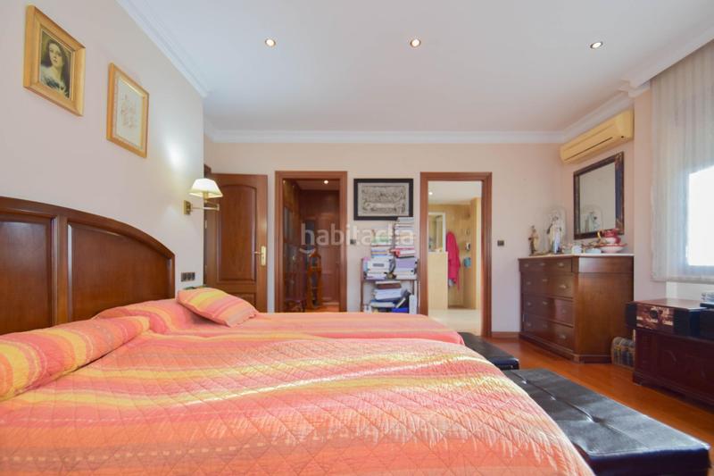 Foto 66e43ad2-0ae3-4f70-9651-f3cedfd05fb1. Chalet excepcional chalet independiente con piscina privada en Maracena
