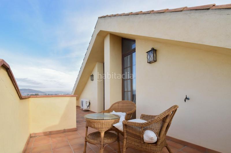 Foto 68367608-a57d-4037-be5c-faf0542e9fcc. Chalet excepcional chalet independiente con piscina privada en Maracena