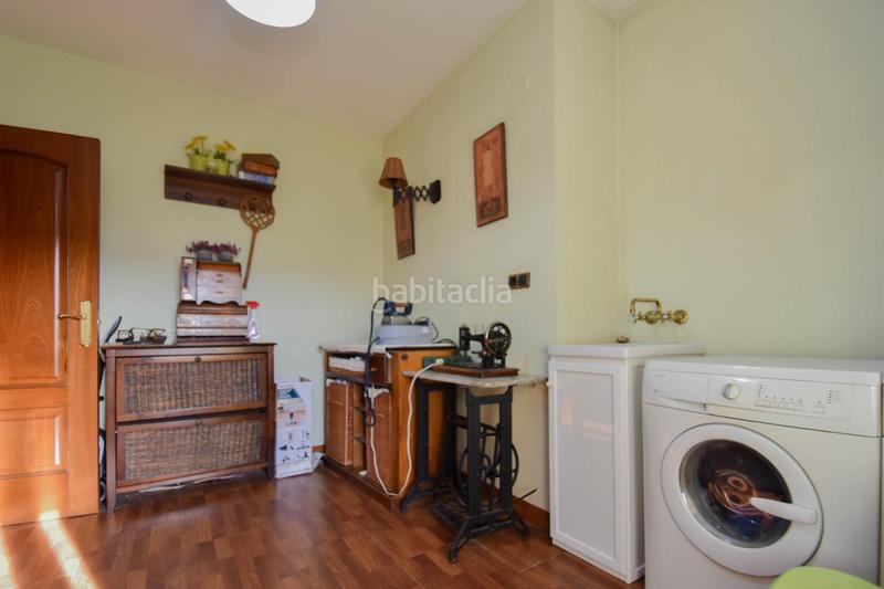 Foto 838ad100-52ff-422a-ab52-2e656be78dd0. Chalet excepcional chalet independiente con piscina privada en Maracena