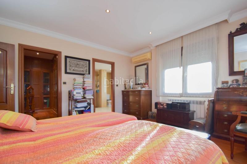 Foto a5a29e5a-d855-472f-af59-2d51095a64d3. Chalet excepcional chalet independiente con piscina privada en Maracena