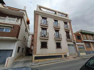 Parking coche  Prieto moreno. Garaje en la zubia