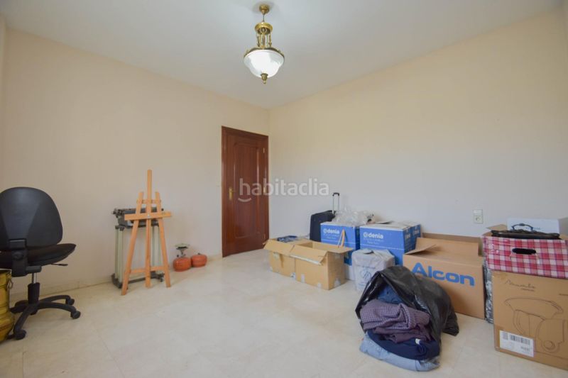 Foto ce0f6d4e-252b-4faf-8f7c-6ecef7b56125. Pis a Santa Fe