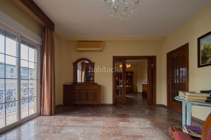Foto e2169f62-06a3-4bdd-a829-10006b497fd6. Pis a Santa Fe