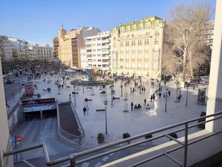 Location Appartement  Calle acera del darro. Piso con terraza en alquiler edificio zaida en granada