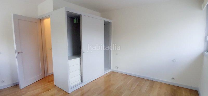 Foto 0d7c4720-838a-4a66-ad17-d34db79ee635. Alquiler piso  con terraza en alquiler en el centro en Granada