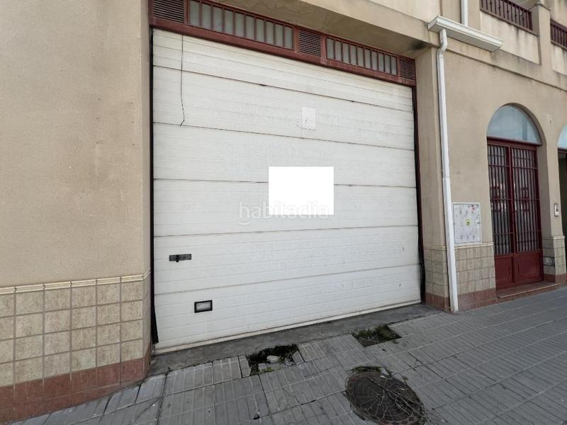 Foto 56a68a21-f970-47d2-a4d0-1370463bcf2d. Locale commerciale in Aljomahima - Ermita Gabias (Las)