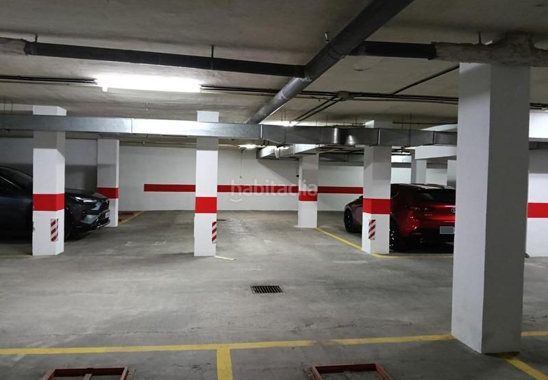 Foto b4170708-61d6-446b-ae9c-2b4207d1ea9e. Aparcament cotxe a Santa Fe