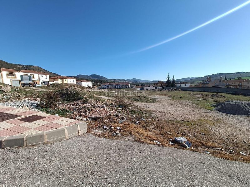 Foto ad5e236c-bbaf-4f28-8e57-c3c963f95e7c. Terreny residencial a Íllora