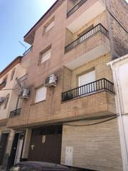 Pis  Calle hernan cortes. Piso a la venta en huetor tajar granada