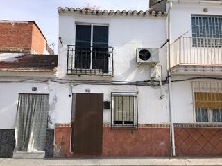 Country house in Fuente Vaqueros. Casa para reforma integral en fuente vaqueros