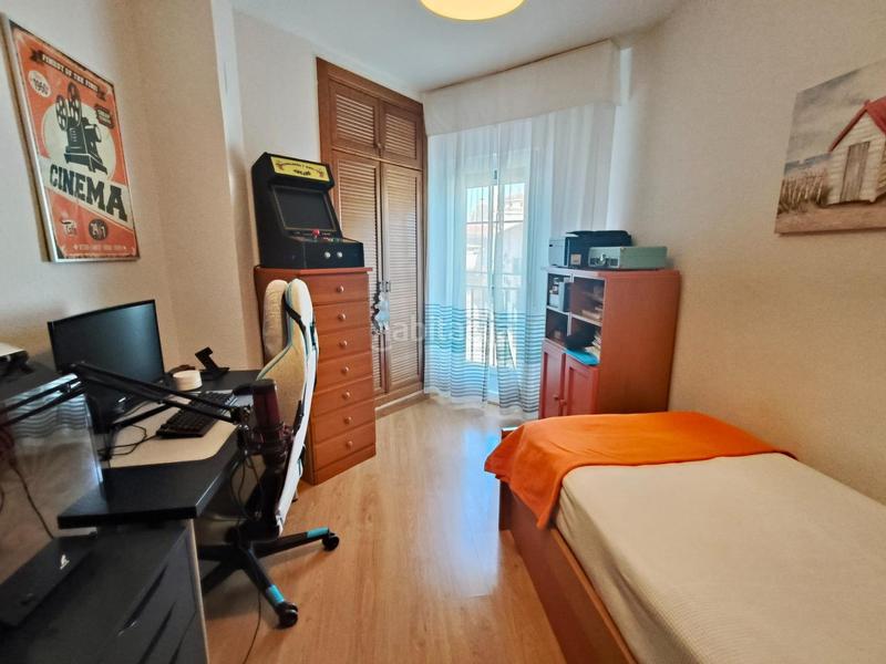Foto b63c118c-6c32-426e-a0fb-cf0fd15f3edf. Casa bonita casa en venta en Atarfe