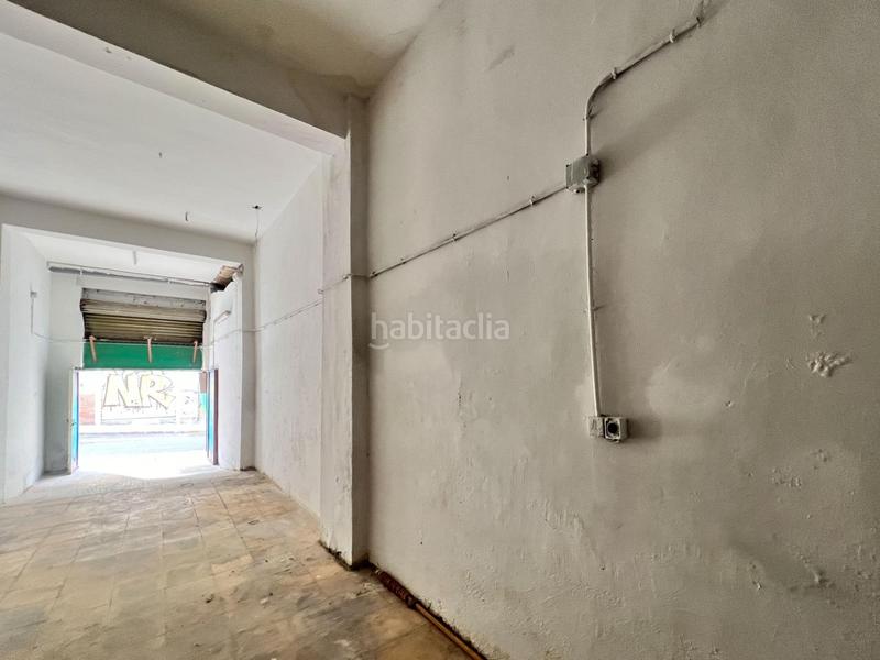 Foto fa78b04e-43b1-48fc-b831-0291fa6ff48d. Local comercial local en calle cristo de la yedra en Granada