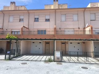 Semi detached house  Calle rio ebro. Cesion de remate en baza
