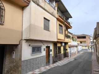 Semi detached house  Calle san joaquin. Casa de pueblo a la venta en huetor tajar granada