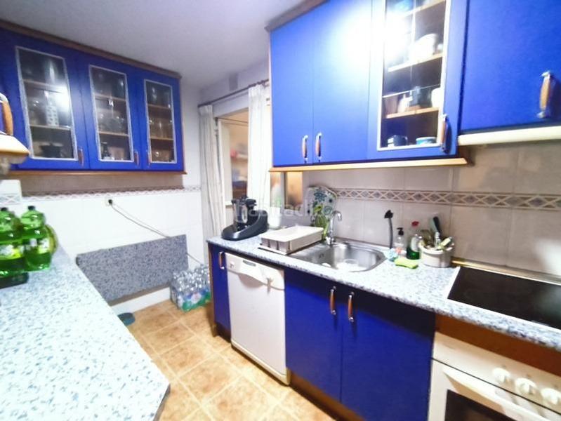 Foto 9b71850b-c60f-45ac-8e34-8008c5e27f97. Piso  con piscina comunitaria a la venta en almuñecar en Almuñécar