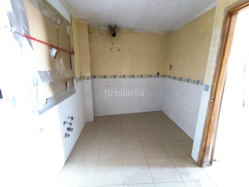 Foto 9ee68812-174f-450b-85ca-9ffb544b7115. Casa adossada amb aparcament a Güevéjar