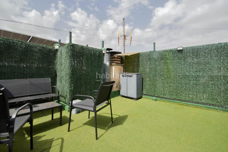 Foto 0da8600d-808a-4562-9f7e-d70a61eab0c6. Casa amb aparcament a Maracena