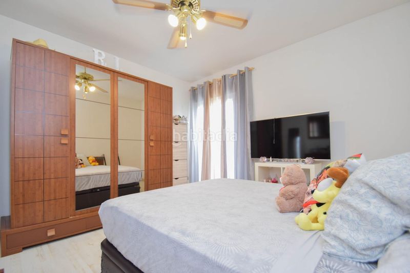 Foto 1fb3a07a-2919-4ce7-9e58-7dd7b37d1c9e. Casa amb aparcament a Maracena
