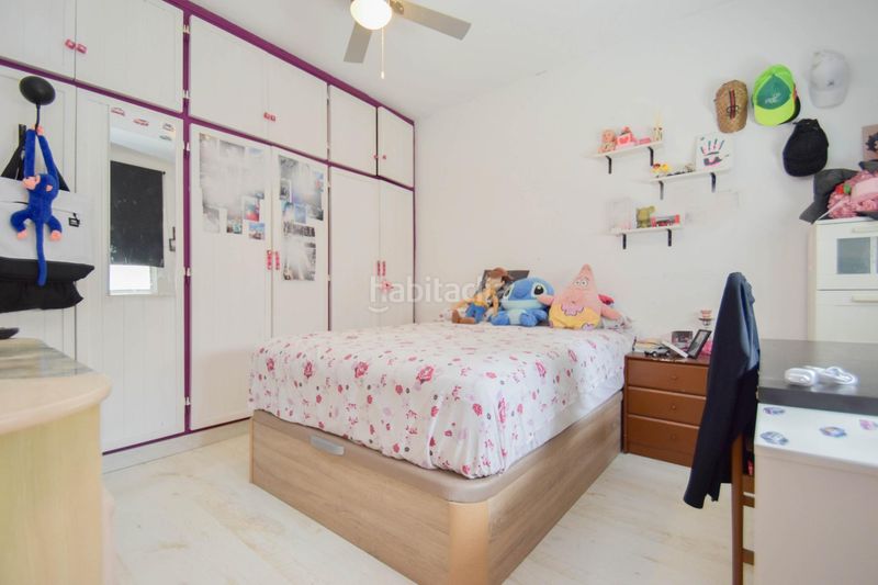 Foto 6a5e7274-959f-43aa-879d-61358c4b1df9. Casa amb aparcament a Maracena