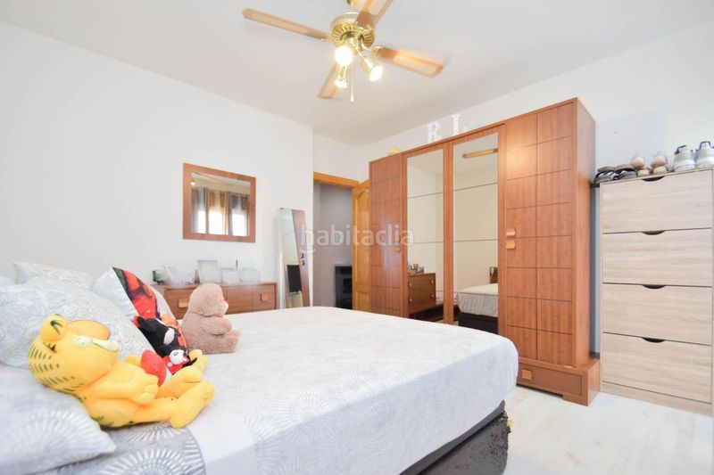 Foto ed7fce71-c732-469b-a357-a7cae67c0166. Casa amb aparcament a Maracena