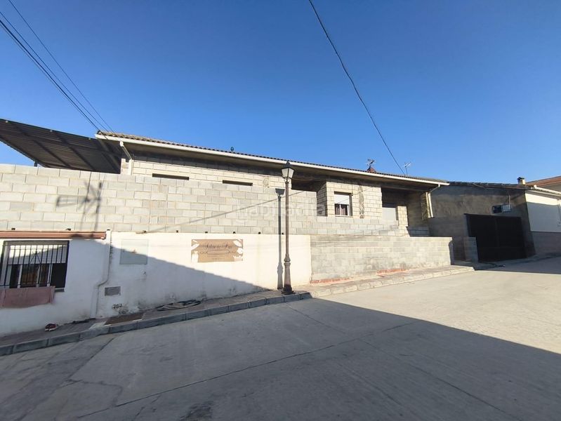 Foto b697497c-9c2c-4ae6-ab9e-89b17b480d46. Chalet casa de 428 m2 en Deifontes