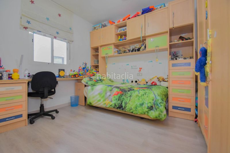 Foto b3069c93-7bcb-4ff3-a842-6029e11b2c2b. Casa a Avda. De los Ogíjares Armilla