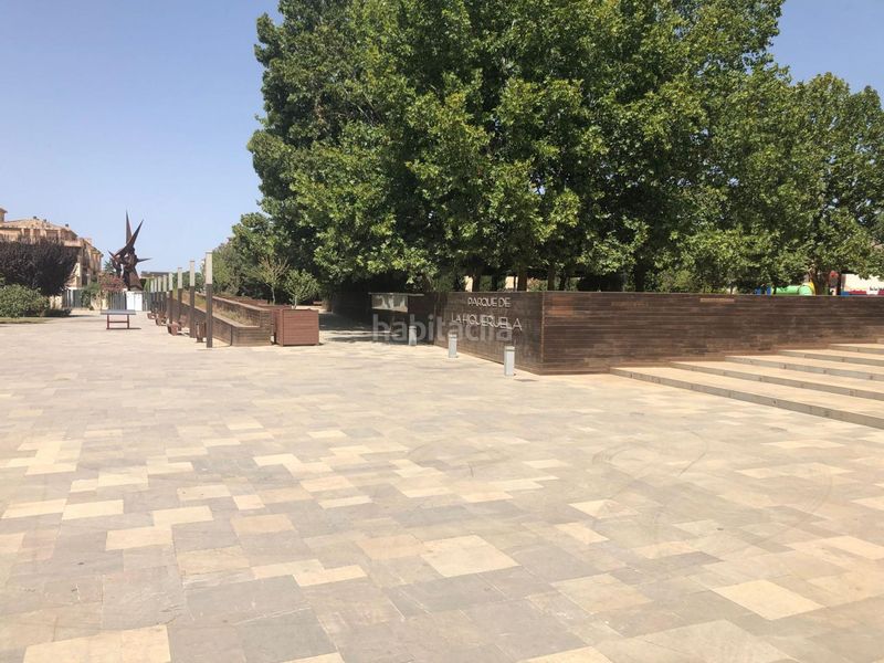 Foto 81da8acd-09ee-4caa-8eba-6f5f5c4a1373. Pis amb aparcament a Atarfe