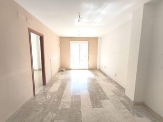 Etagenwohnung in Cijuela. Piso en cijuela de dos dormitorios. garaje terraza y trastero