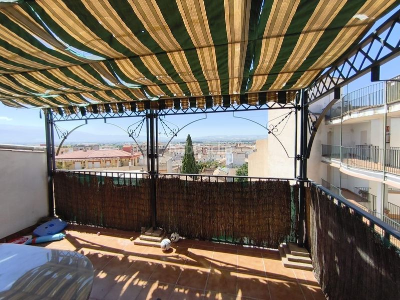 Foto ad3bde6a-de7a-4119-89fe-3e05910bcc19. Àtic amb aparcament a Atarfe
