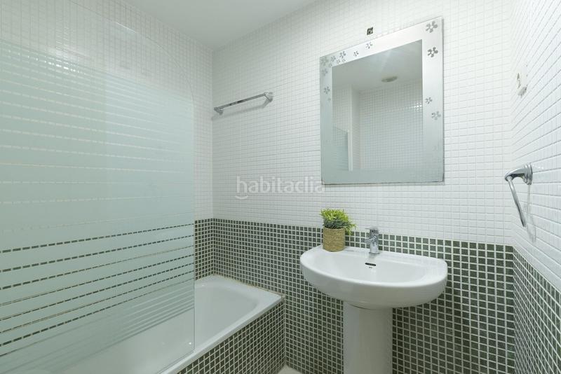 Foto 2c9010e8-3504-436b-b619-c81934585bb1. Flat with parking pool in El Consul - Ciudad Universitaria - El Romeral Málaga