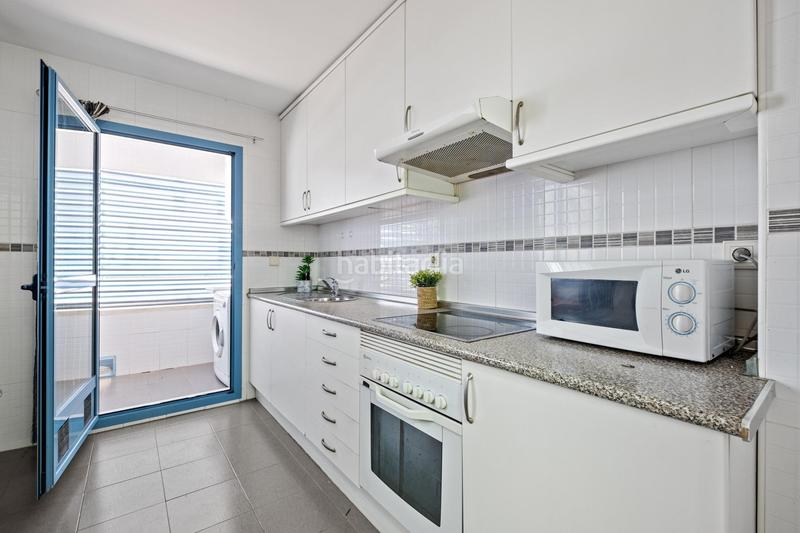 Foto 5821ad6c-7bf0-409c-972a-be3d4b2e12c4. Flat with parking pool in El Consul - Ciudad Universitaria - El Romeral Málaga